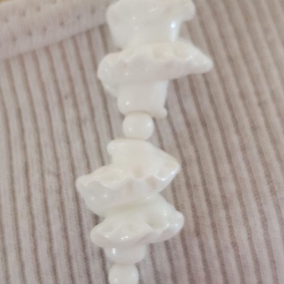 Vintage Miriam Haskell Necklace - Picture 3 of 5